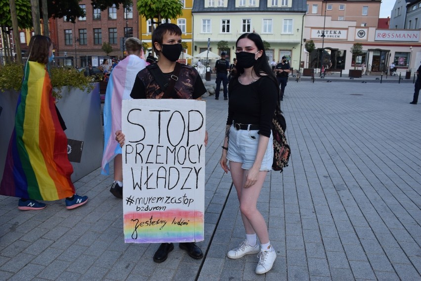 Starogard Gdański. Demonstracja solidarności z osobami...