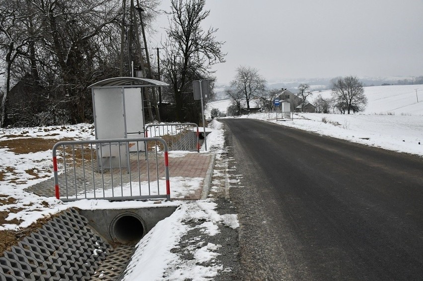 Powiat miechowski. Drogowcy finiszują z tegorocznymi inwestycjami