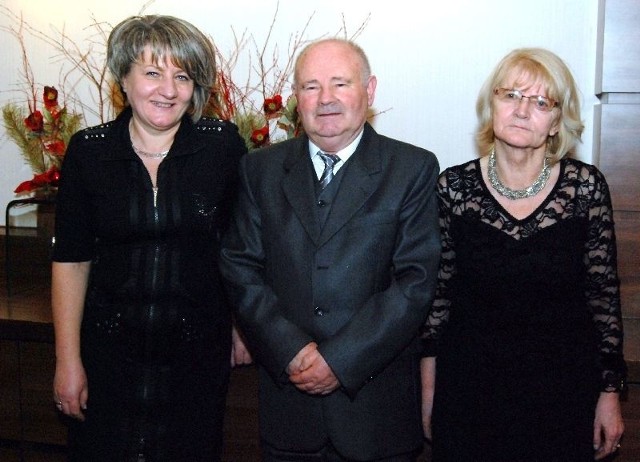 Trójka najlepszych lekarzy w powiecie ostrowieckim. Od lewej Małgorzata Bień, Ryszard Jungiewicz i Małgorzata Krysa-Kowal.