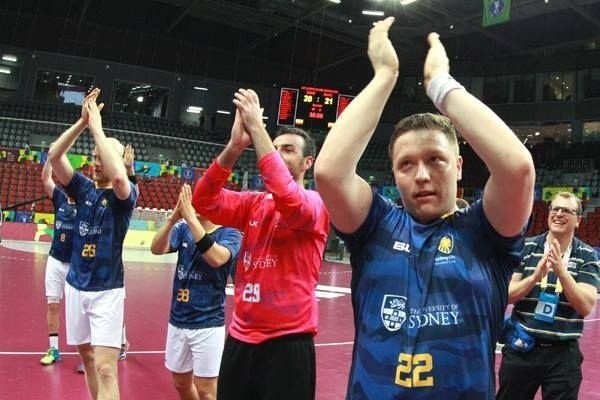 Historyczna wygrana drużyny Sydney Uni Handball z sandomierzaninem w składzie i radomianinem na trenerskiej ławce