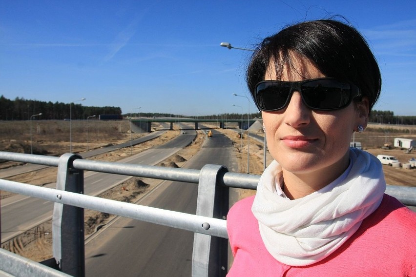 Anna Jakubowska informuje, że odcinek ma 37,6 km.