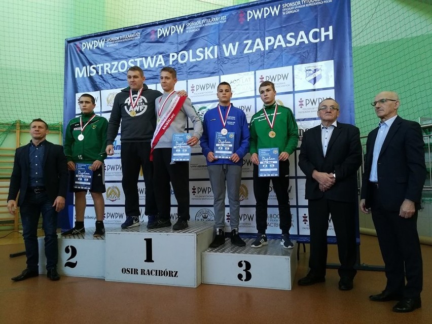 Zapaśnik Dalinu Jan Mastela z brązowym medalem mistrzostw Polski młodzików