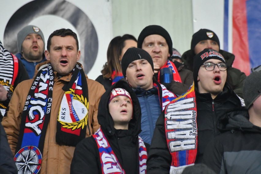 Raków Częstochowa - Górnik Zabrze 2:1 ZDJĘCIA KIBICÓW Euforia gospodarzy, smutek ukrytych gości