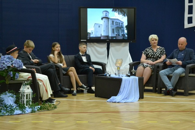 Jubileusz 20-lecia nadania Szkole Podstawowej w Czarnem imienia Jana Pawła II