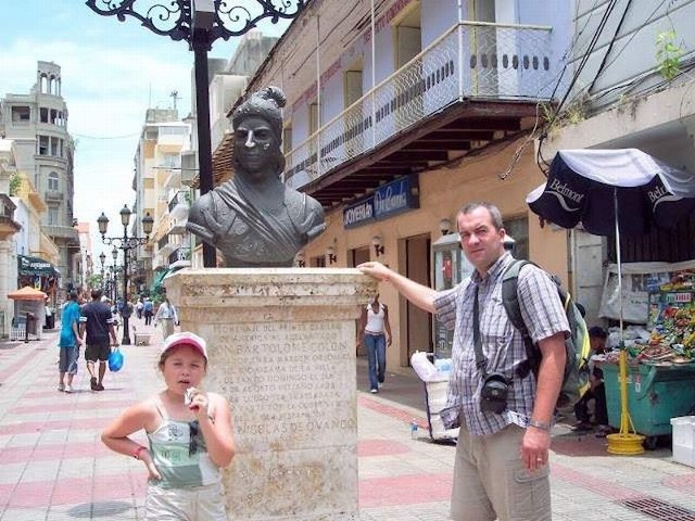 z córką, 2005 rok Dominika, Santo Domingo
