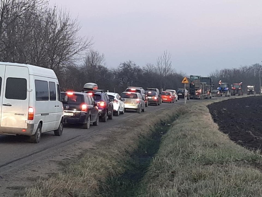 Mieszkańcy Sielca Biskupiego kolejny raz protestowali...