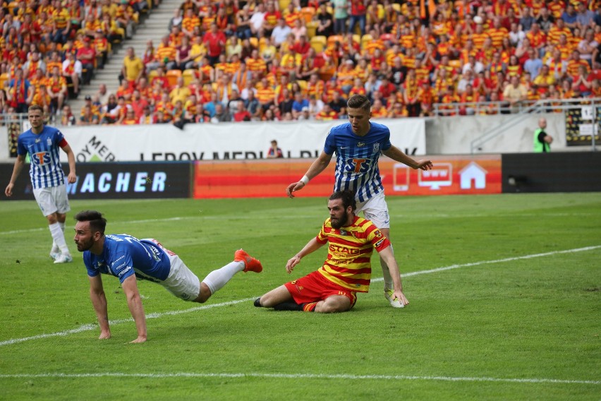 Jagiellonia - Lech 2:2. Jagiellonia Białystok wicemistrzem...