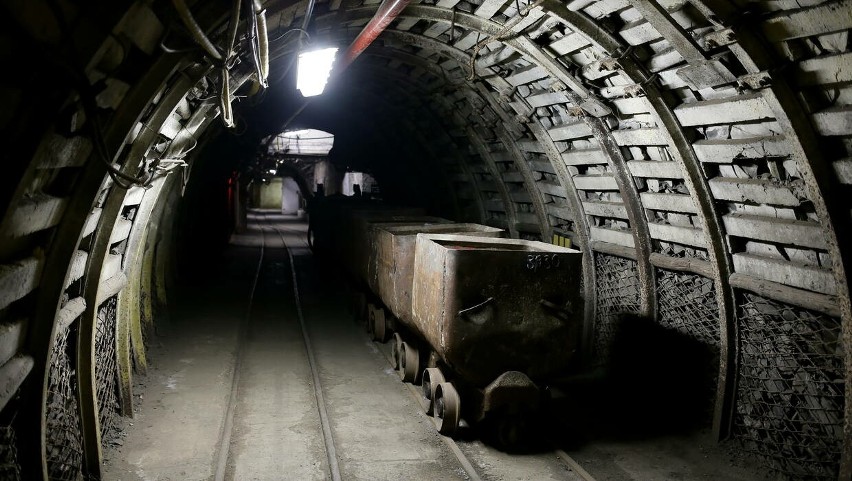 Wstrząs w kopalni Ruda. Czterech górników poszkodowanych.