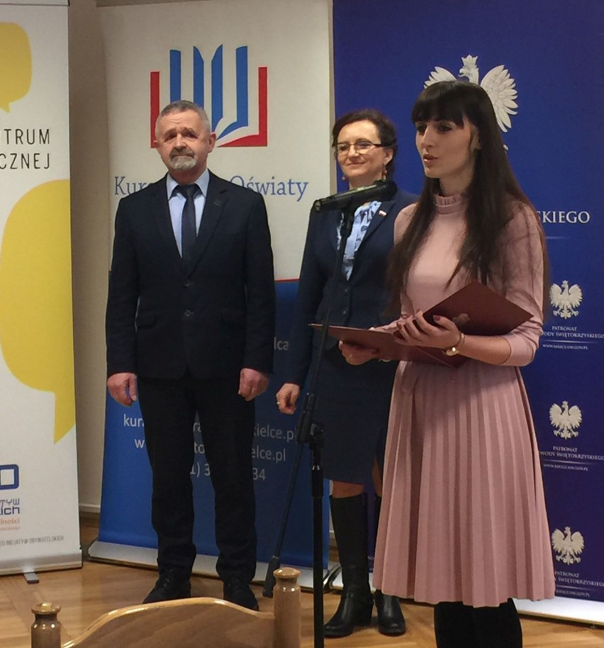  Paulina Polak z "Konarskiego" laureatką konkursu wiedzy o samorządzie terytorialnym (ZDJĘCIA)