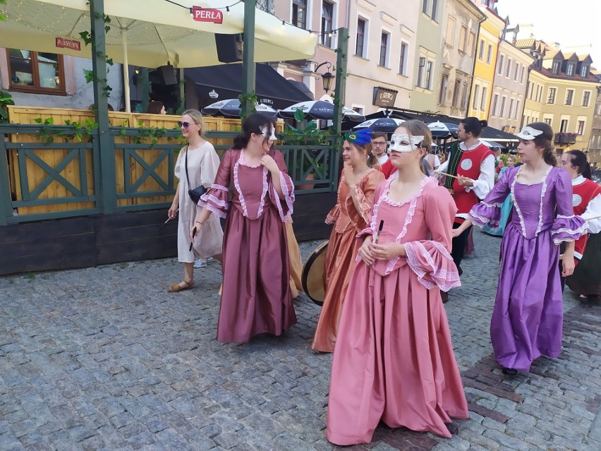 Międzynarodowy Festiwal Renesansu w Lublinie. Przez centrum miasta przeszedł barwny korowód