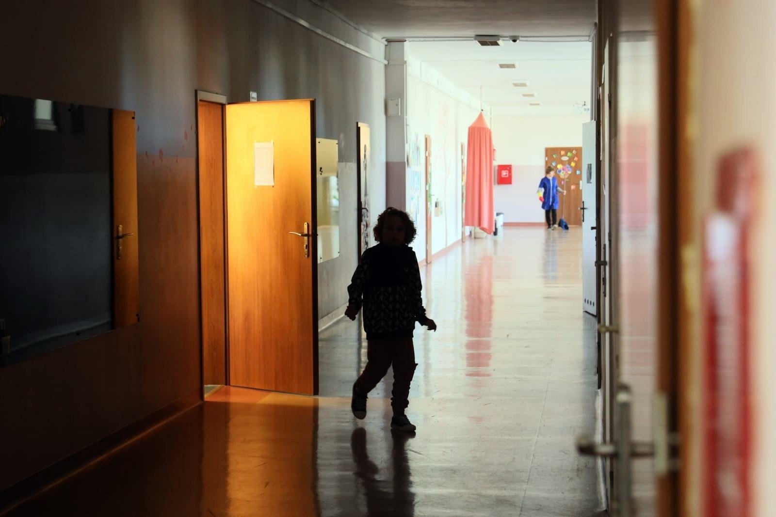 Katecheta molestował dzieci w Szkole Podstawowej w gminie Wojciechów? Sprawą zajmuje się teraz policja i kuratorium  | Kurier Lubelski