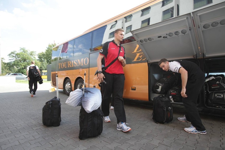 FIVB Mistrzostwa Świata w siatkówce 2014: Niemcy i Finowie w hotelu [ZDJĘCIA]