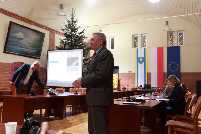 Jan Olech przedstawił projekt budżetu na 2014 rok...