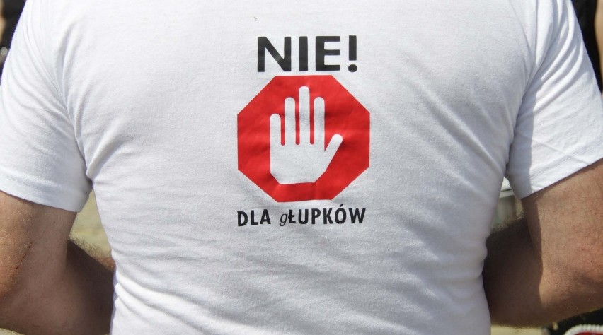 Gaz łupkowy: Pikieta poparcia dla Żurawlowa w Lublinie (ZDJĘCIA, WIDEO)
