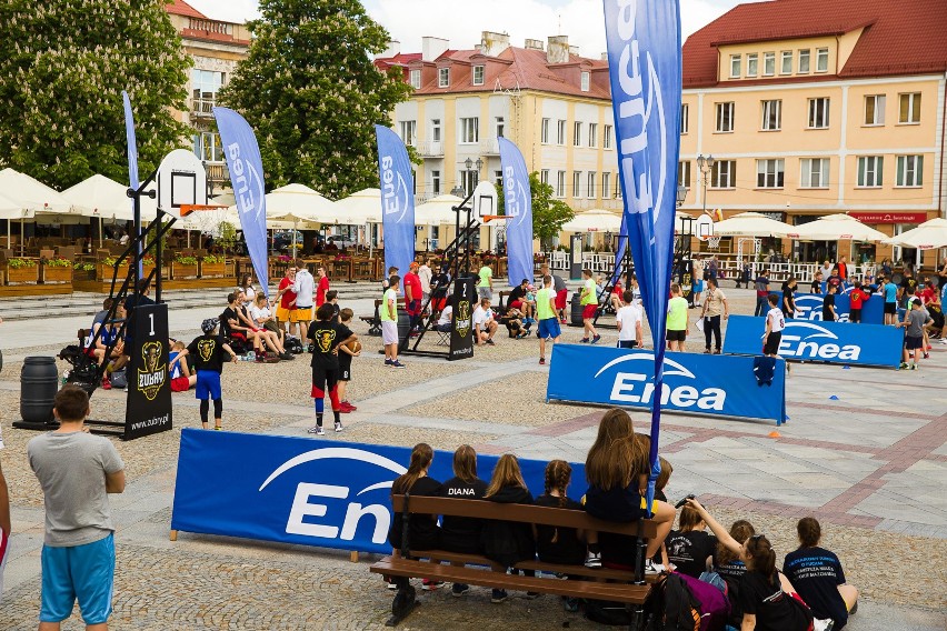 Ze względu na złą pogodę sobotni turniej Enea Streetball...