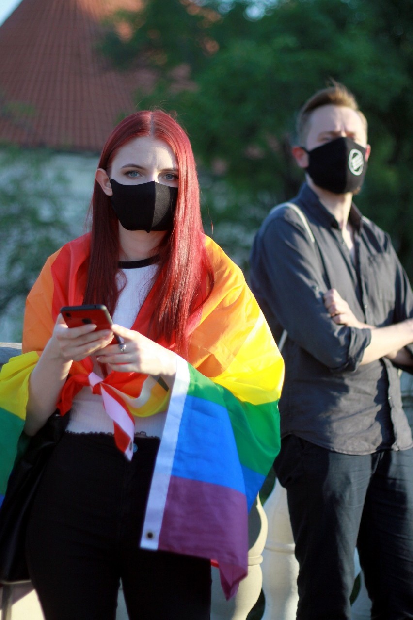 Demonstracja lubelskiej lewicy i społeczności LGBT kontra spacer narodowców. Zobacz zdjęcia