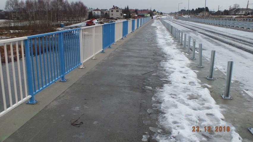 Nowy most na Narwi gotowy. W połowie stycznia zostanie tędy puszczony ruch (zdjęcia) 