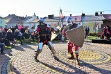 Baranów Sandomierski zaprasza na majówkę z historią: Turniej szermierki, walki rycerskie, spływ łodziami i kajakami Wisłą. Zobacz program!  