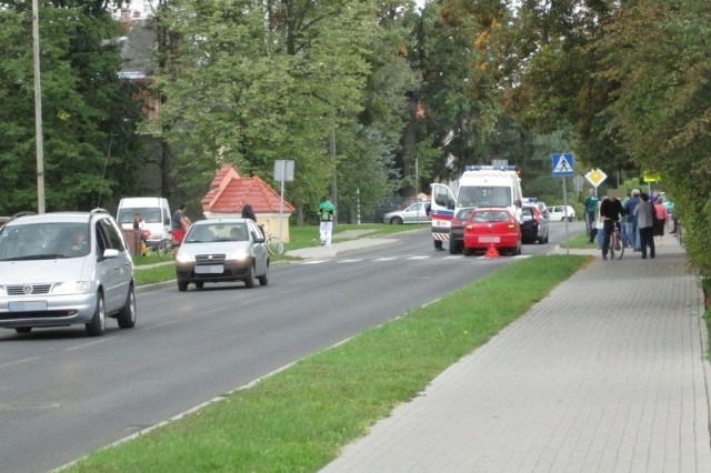 Do wypadku doszło na ul. Sienkiewicza w Grodkowie.