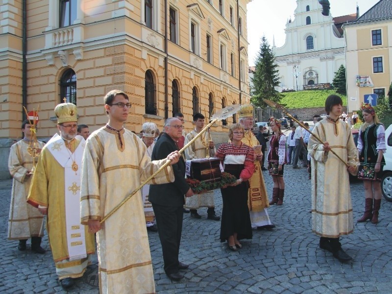 Szczątki bł. bpa Kocyłowskiego zostały przeniesione do...