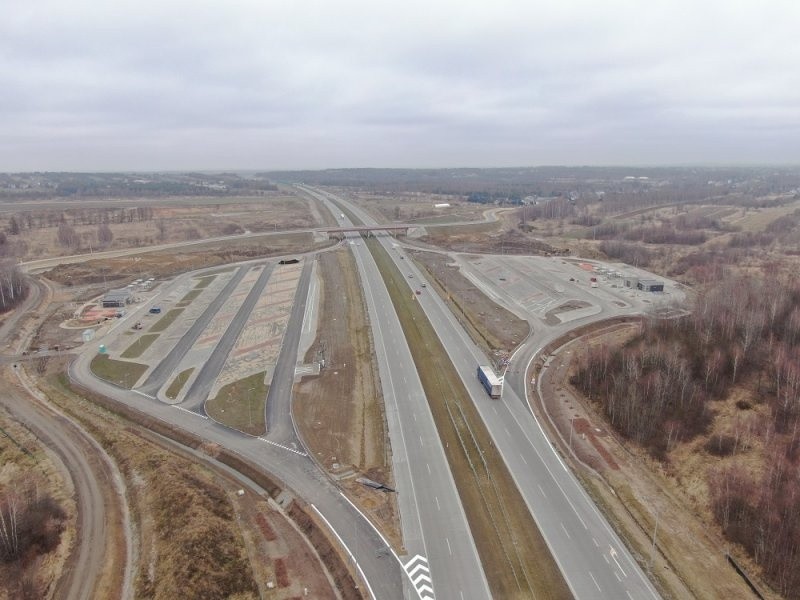 Na odcinku F, będącym częścią autostradowej obwodnicy...