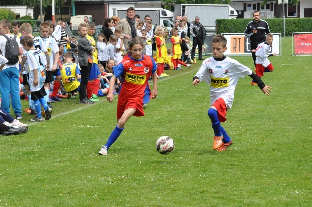 Mini Mundial w Gryfinie. W finale kategorii młodszej wygrał Gabon (SP 1 Gryfino), w starszej Niemcy (ZS Chwarstnica).