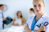Dyskryminacja kobiet w polskim środowisku medycznym to powszechny problem. Gorsze traktowanie ze względu na płeć pokazują wyniki badań BML