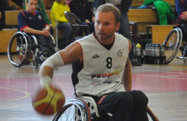 Krzysztof Pietrzyk był najskuteczniejszym graczem Scyzorów w trzeciej rundzie PLK. Zdobył 33 punkty. 