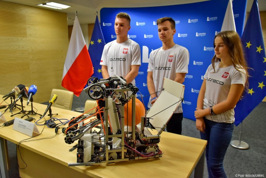 Kraśnicki zespół robotyczny Spice Gears jedzie na mistrzostwa do Dubaju