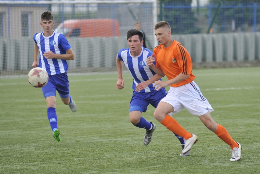 Od 0:4 do 4:4. Dramatyczny awans Stali Rzeszów do CLJ [ZDJĘCIA]