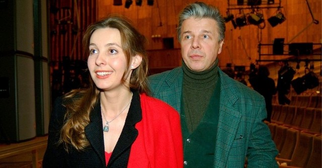 Justyna Sieńczyłło i Emilian Kamiński przez lata tworzyli szczęśliwą rodzinę. Śmierć aktora w grudniu br. poruszyła wszystkich.