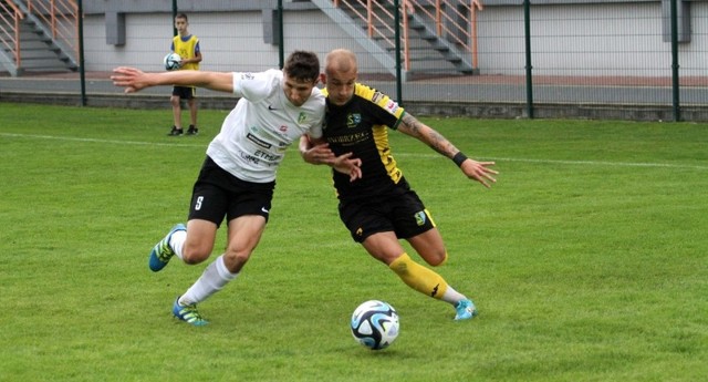 Kamil Orlik powtórzył swój wyczyn z meczu z Avią Świdnik i znów dwa razy wpakował piłkę do siatki