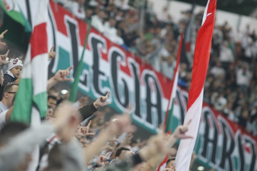 Kibice na meczu Legia - Wisła Kraków [GALERIA]