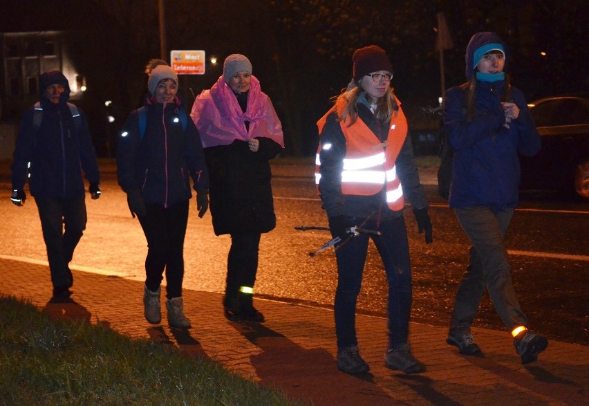 Głogowianie na Ekstremalnej Drodze Krzyżowej