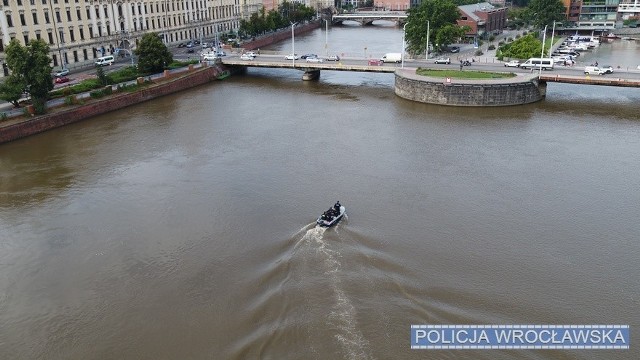 Akcja poszukiwawcza na Odrze. Już trzeci miesiąc trwają poszukiwania zaginionego Ukraińca, który na stałe mieszkał we Wrocławiu