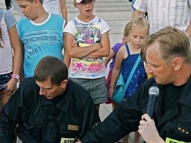 Już w czwartek na placu Staffa w Skarżysku strażacy będą pokazywać, jak należy udzielać pierwszej pomocy. 