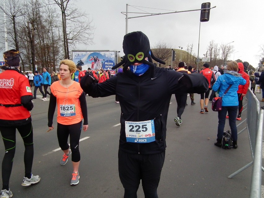 Poznań Półmaraton 2016: Najoryginalniejsi biegacze; Maniacka...