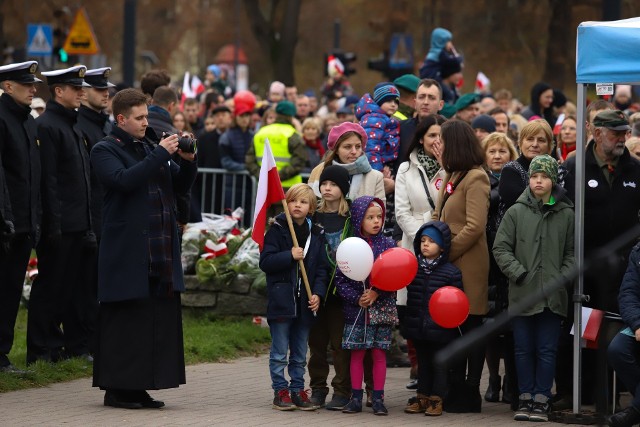 Tak w Toruniu świętowano 104. rocznicę odzyskania niepodległości