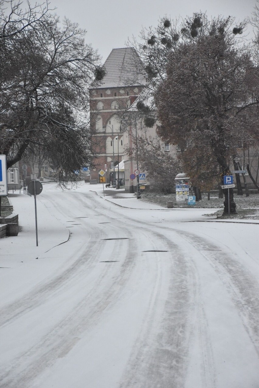Zima w Malborku w tym roku nikogo nie zaskoczy? Włodarze zapewniają, że służby są gotowe do akcji odśnieżania