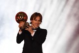 Luka Modrić ze Złotą Piłką. Cristiano Ronaldo przegrał z Chorwatem, ale wyprzedził Leo Messiego