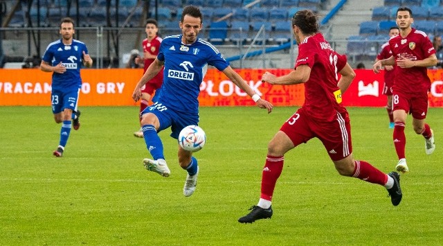 Rafał Wolski podczas meczu z Miedzią Legnica