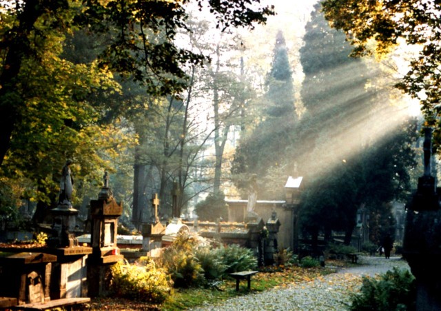 Wycieczka po kostrzyńskich cmentarzach zostanie zorganizowana 31 sierpnia, w ramach 14. Dni Twierdzy Kostrzyn.