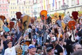 Gitarowy Rekord Świata pobity! We wrocławskim Rynku zagrało 7676 gitarzystów! [TRANSMISJA, ZDJĘCIA]