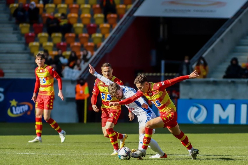 W marcu Jagiellonia przegrała u siebie z Wisłą Płock 0:1....