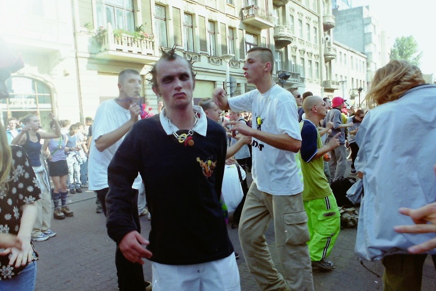 Tak wyglądała Parada Wolności w 1999 r.