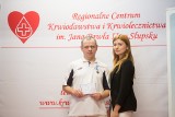 W Słupsku wyróżniono najbardziej zasłużonych dawców krwi. Otrzymali odznaki ministra zdrowia