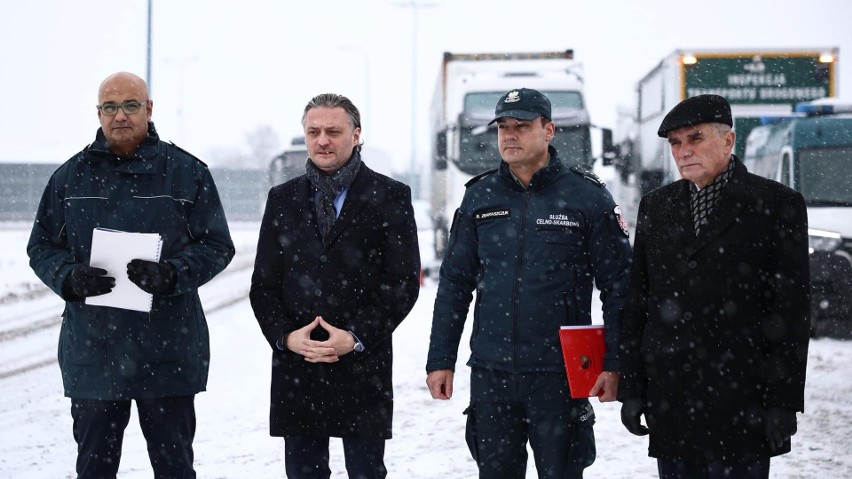 Minister Infrastruktury: Nasilimy kontrole na drogach dojazdowych do przejść granicznych Ukrainą