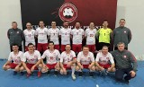 Reprezentacja Polski Księży w półfinale mistrzostw Europy w piłce nożnej halowej w Albanii. Są kapłani z diecezji kieleckiej i z Sandomierza