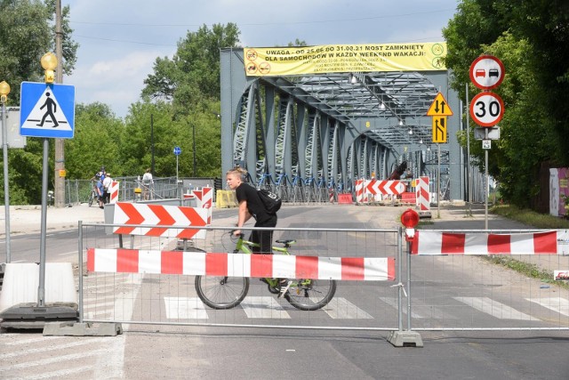 Remont mostu im. Piłsudskiego w Toruniu powinien zakończyć się w listopadzie