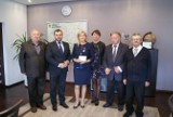 Dyrektor szkoły w Lejkowie odznaczona Srebrnym Krzyżem Zasługi